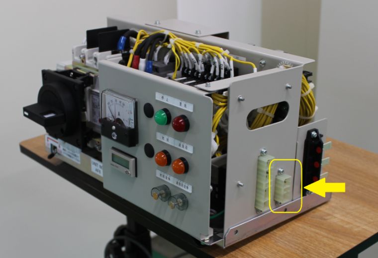 外部電源による単体試験が可能