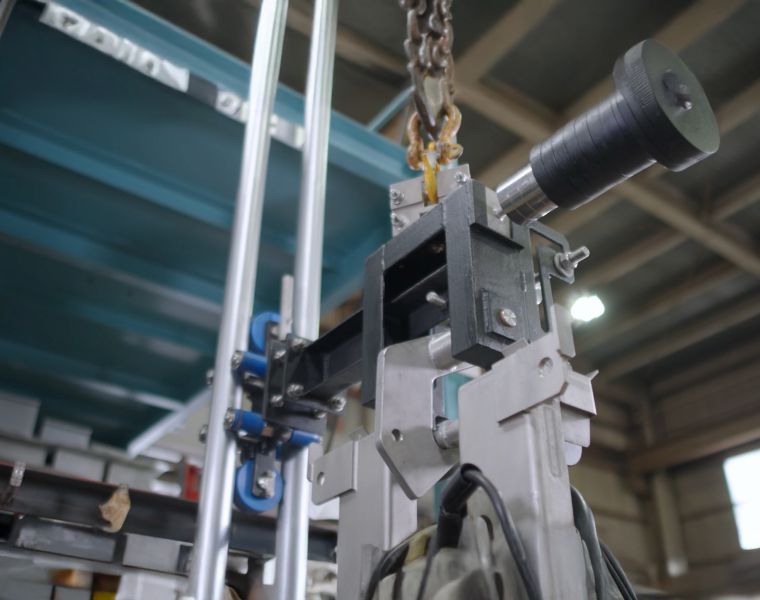 着脱式水中ポンプ簡易昇降装置